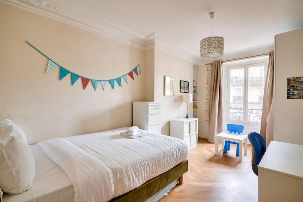 Superbe Appartement A 2 Min A Pied De La Station De Metro Paris Bagian luar foto