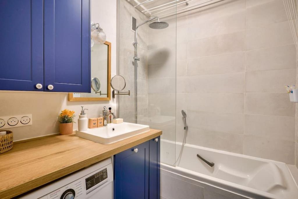 Superbe Appartement A 2 Min A Pied De La Station De Metro Paris Bagian luar foto