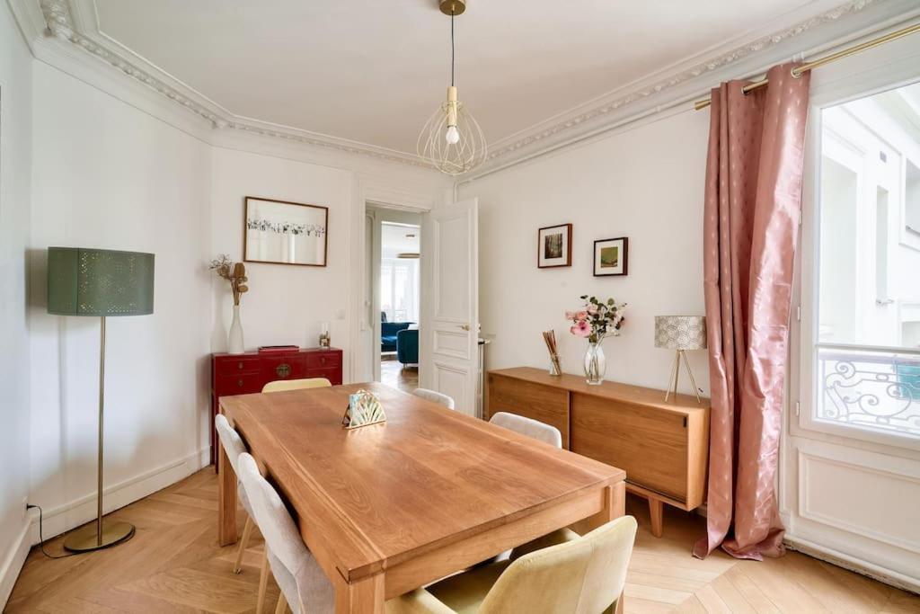 Superbe Appartement A 2 Min A Pied De La Station De Metro Paris Bagian luar foto