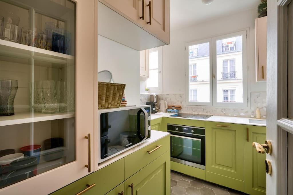 Superbe Appartement A 2 Min A Pied De La Station De Metro Paris Bagian luar foto